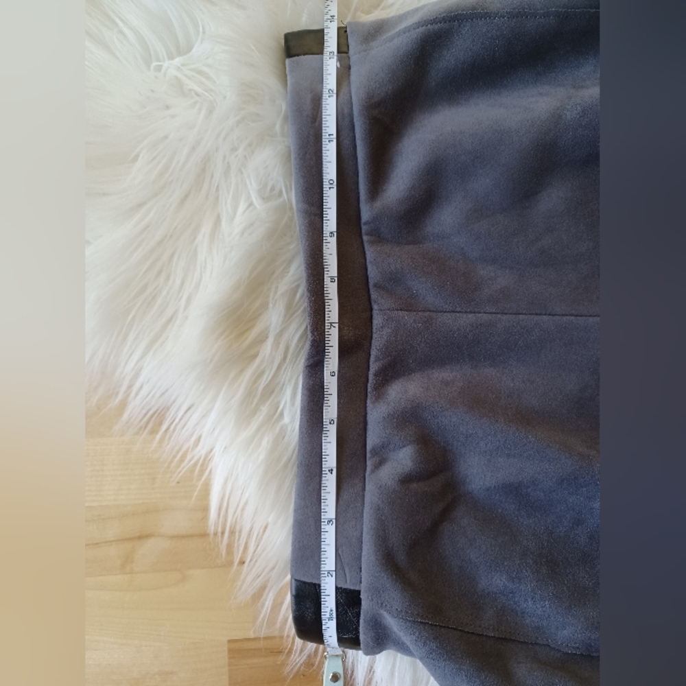{White House Black Market} The Legging Vegan Suede Pants - Picture 7 of 7